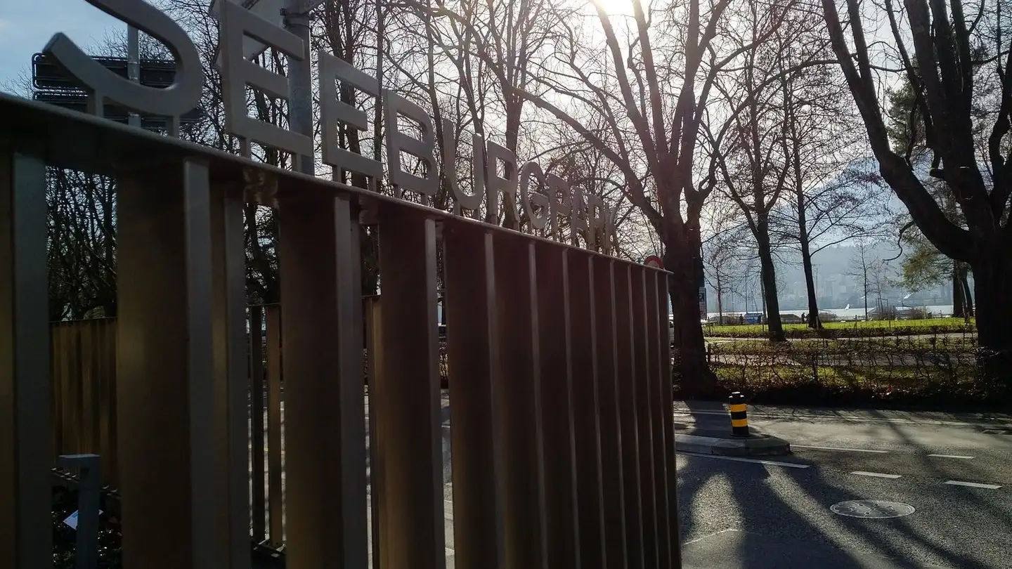 Underground parking space for rent - Seeburgstrasse 41, 6006 Luzern