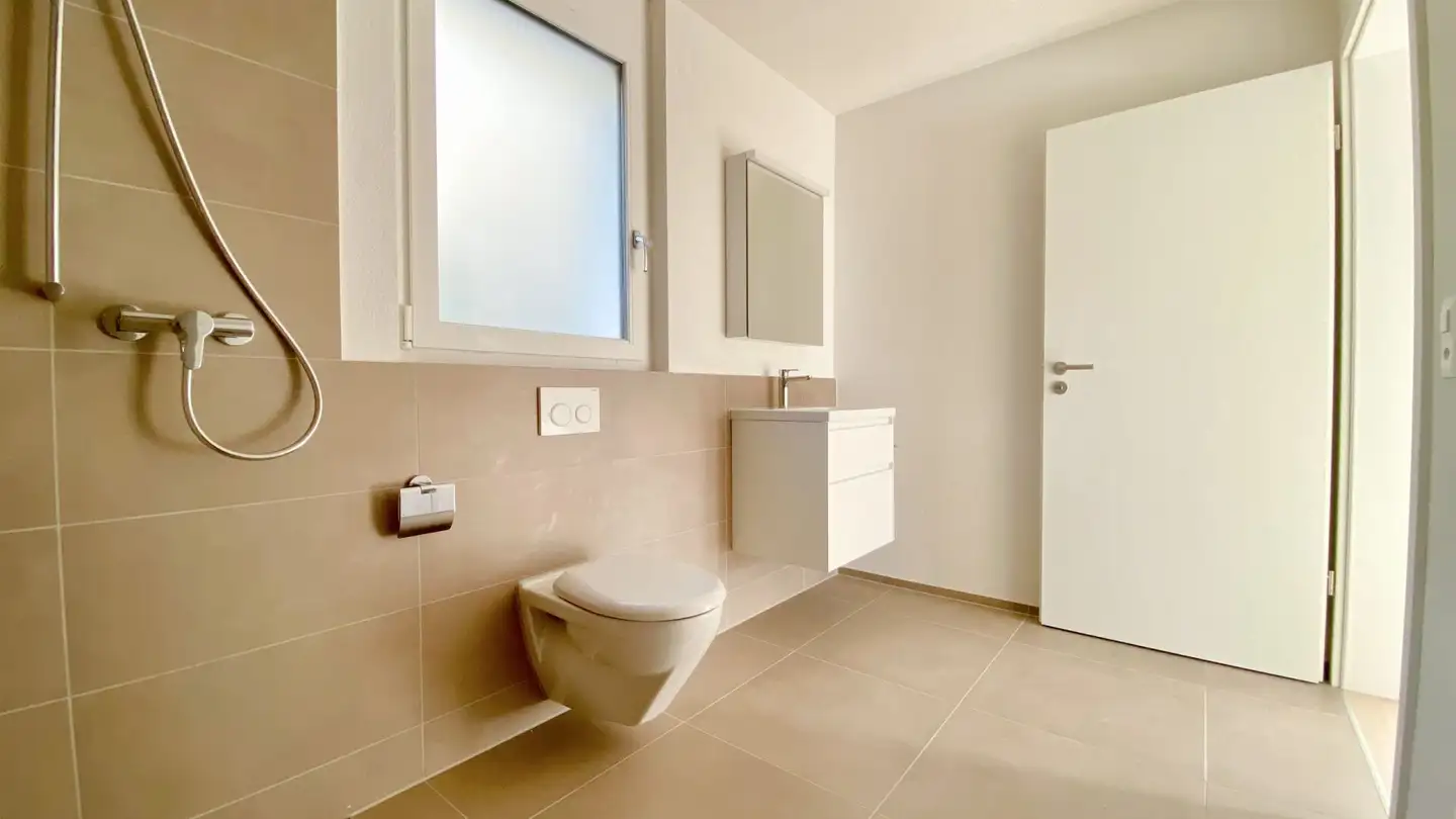 Casa singola in affitto - 8194 Hüntwangen - Photo 4