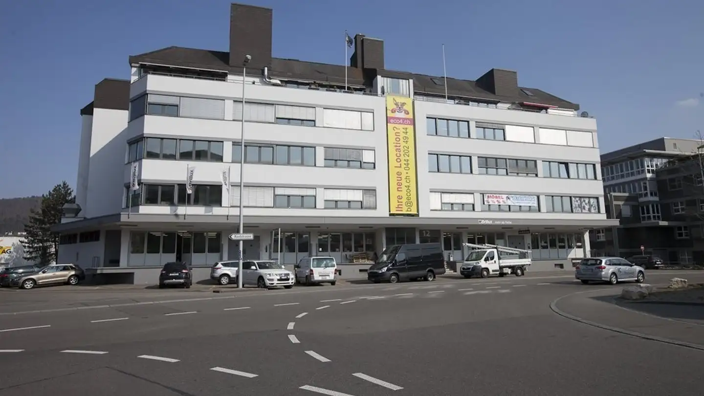 Office space for rent - Lerzenstrasse 12, 8953 Dietikon