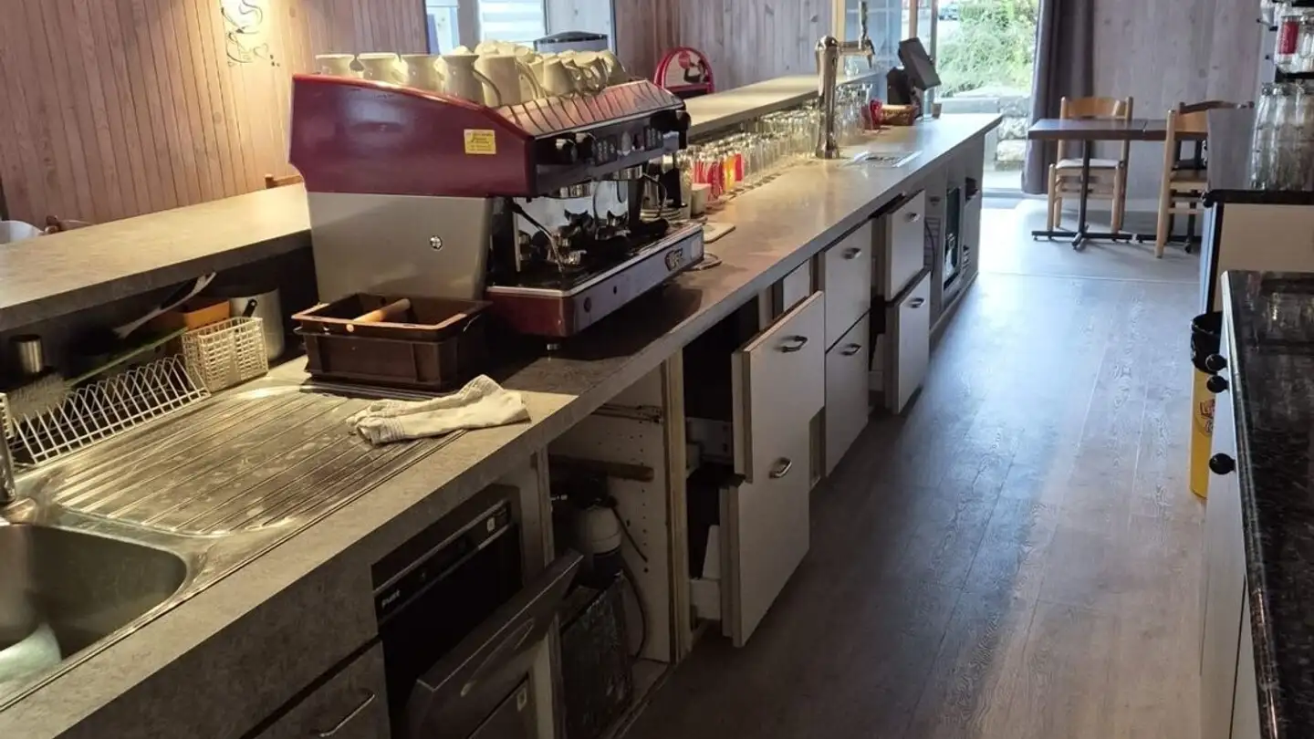 Bar for rent - 2108 Couvet - Photo 4