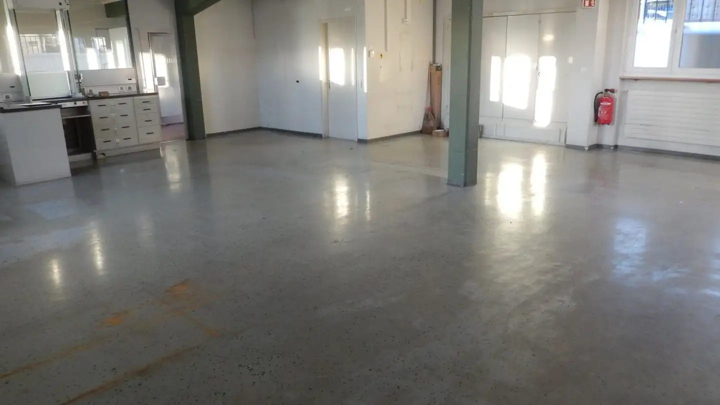 Shop for rent - Hauptstrasse 144, 2552 Orpund - Photo 3