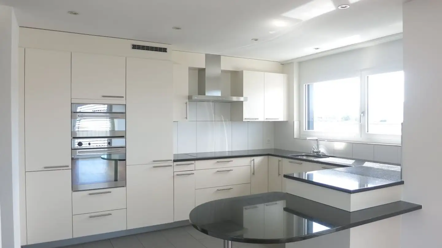 Wohnung mieten - Spitzengeerstrasse 7, 8606 Nänikon - Foto 2
