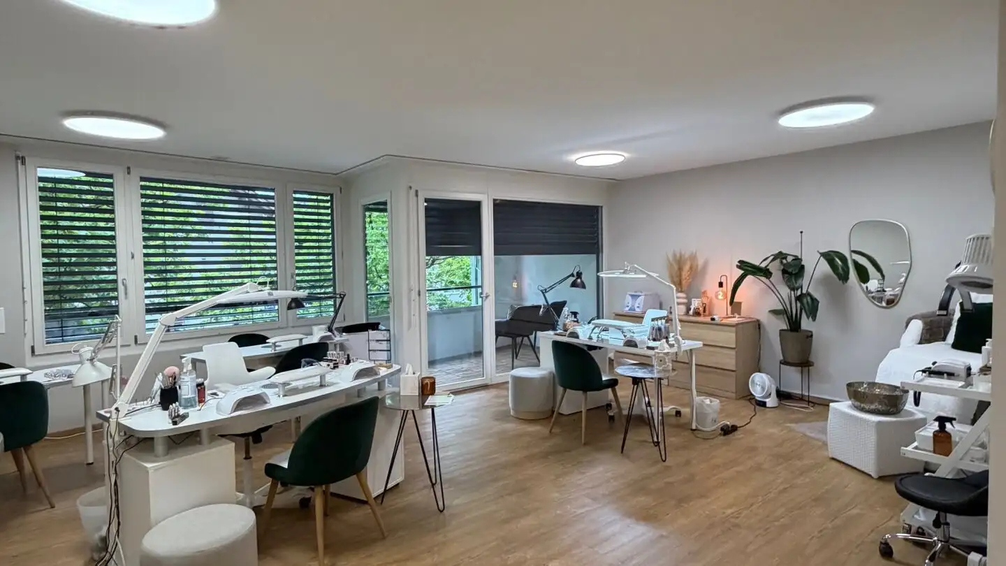 Office space for rent - Dorfstrasse, 8630 Rüti ZH