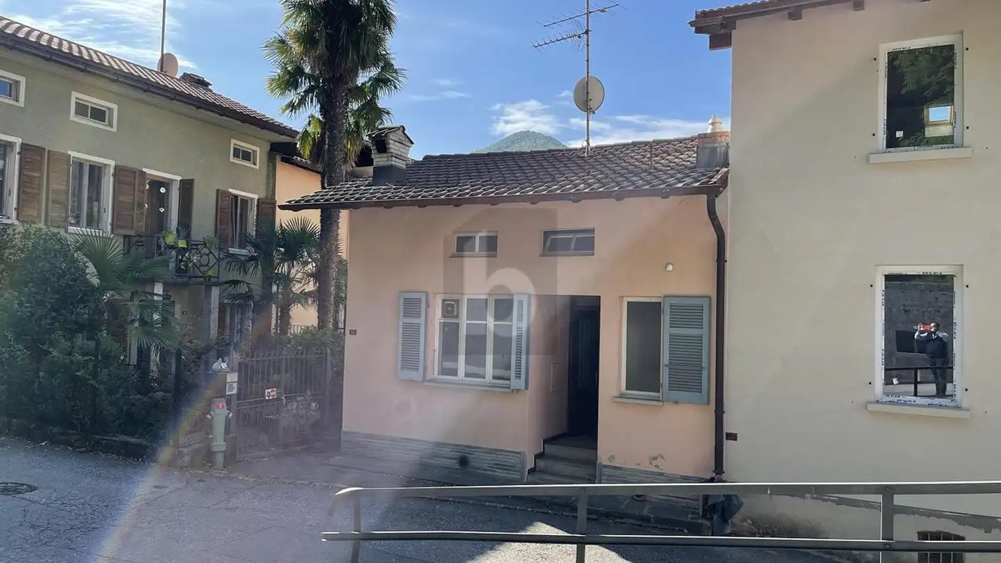 Maison troglodyte à vendre - Via Monteggio, 6998 Monteggio