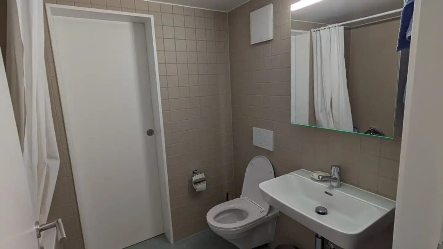 Single room for rent - Grand-Rue 96, 1180 Rolle - Photo 4