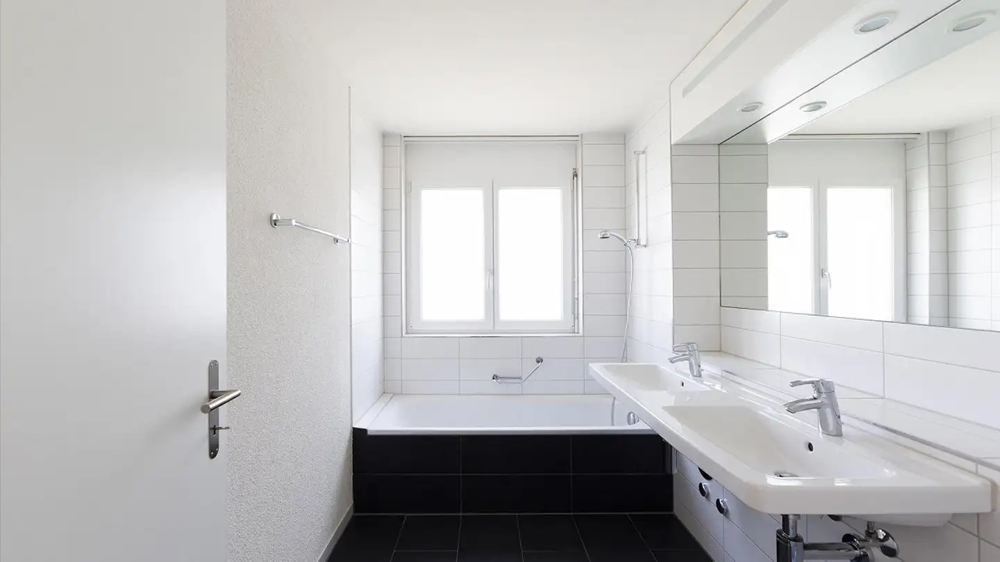 Appartement à louer - Kantonsstrasse 52k, 8863 Buttikon SZ - Photo 3