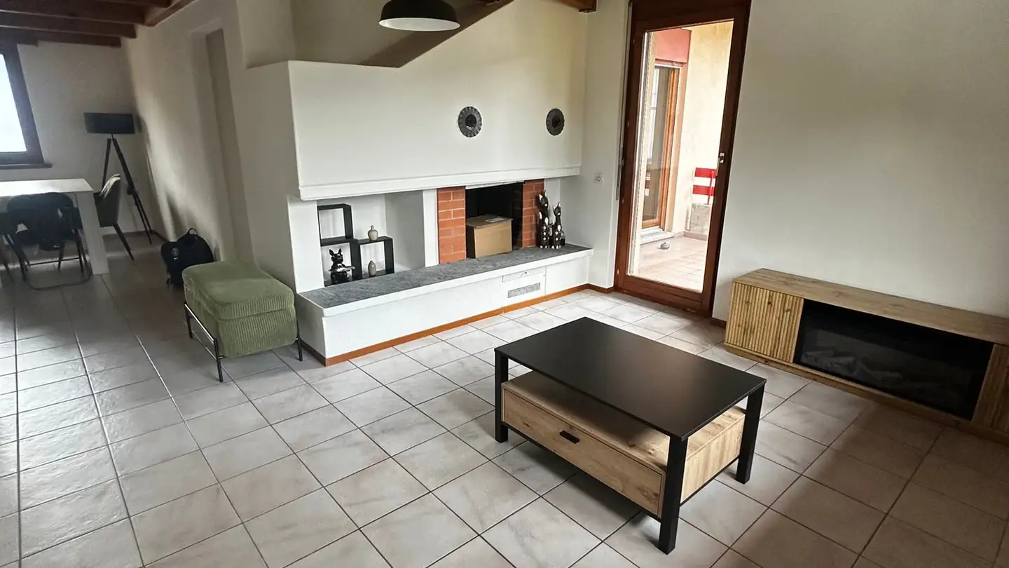 Appartement à louer - Via Arbigo, 6616 Losone