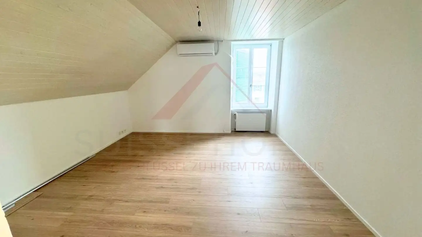 Attic flat for rent - Werkstrasse 15, 4534 Flumenthal - Photo 3