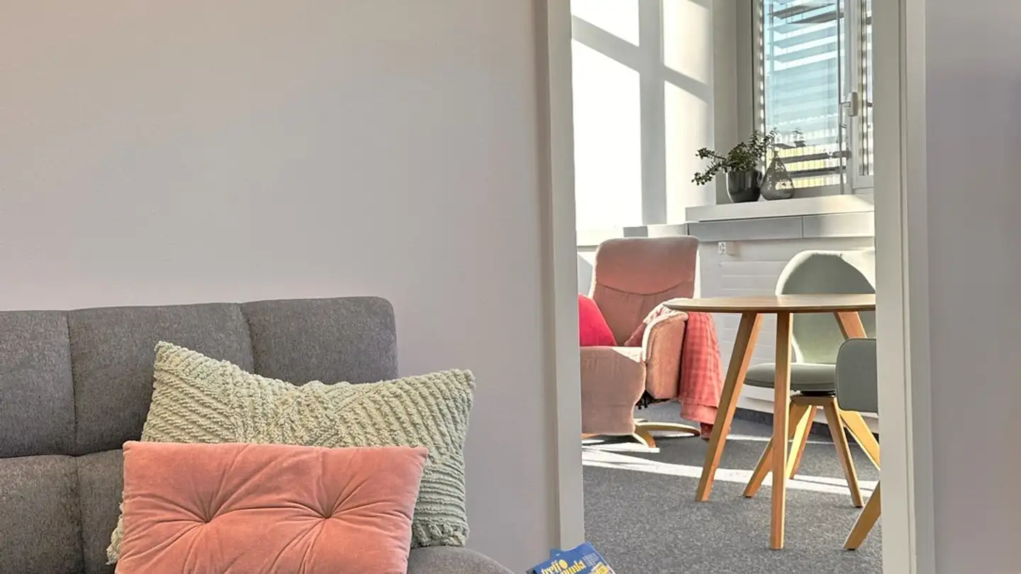 Bürofläche mieten - Häldelistrasse 9, 8712 Stäfa - Foto 2