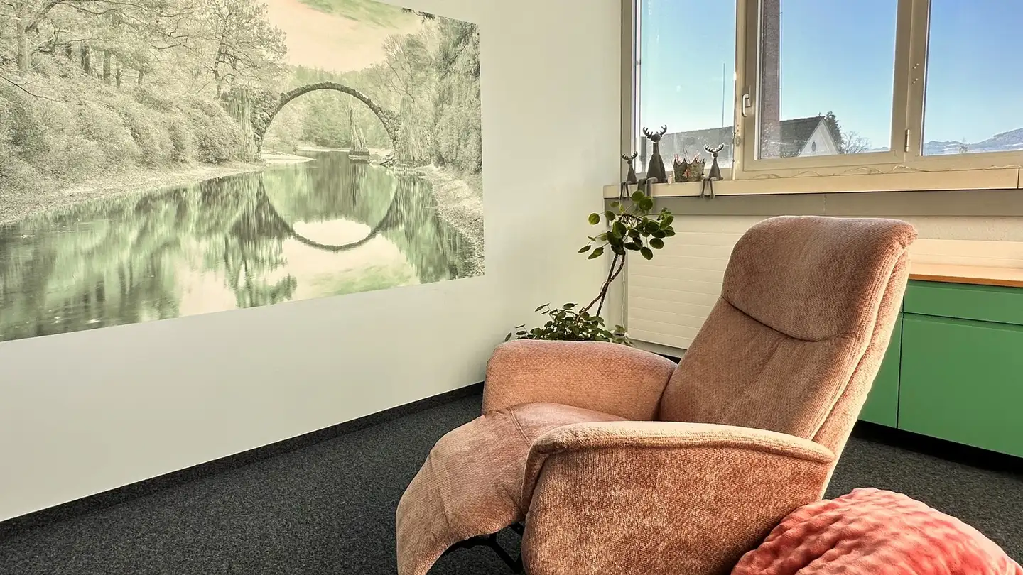 Bürofläche mieten - Häldelistrasse 9, 8712 Stäfa - Foto 3