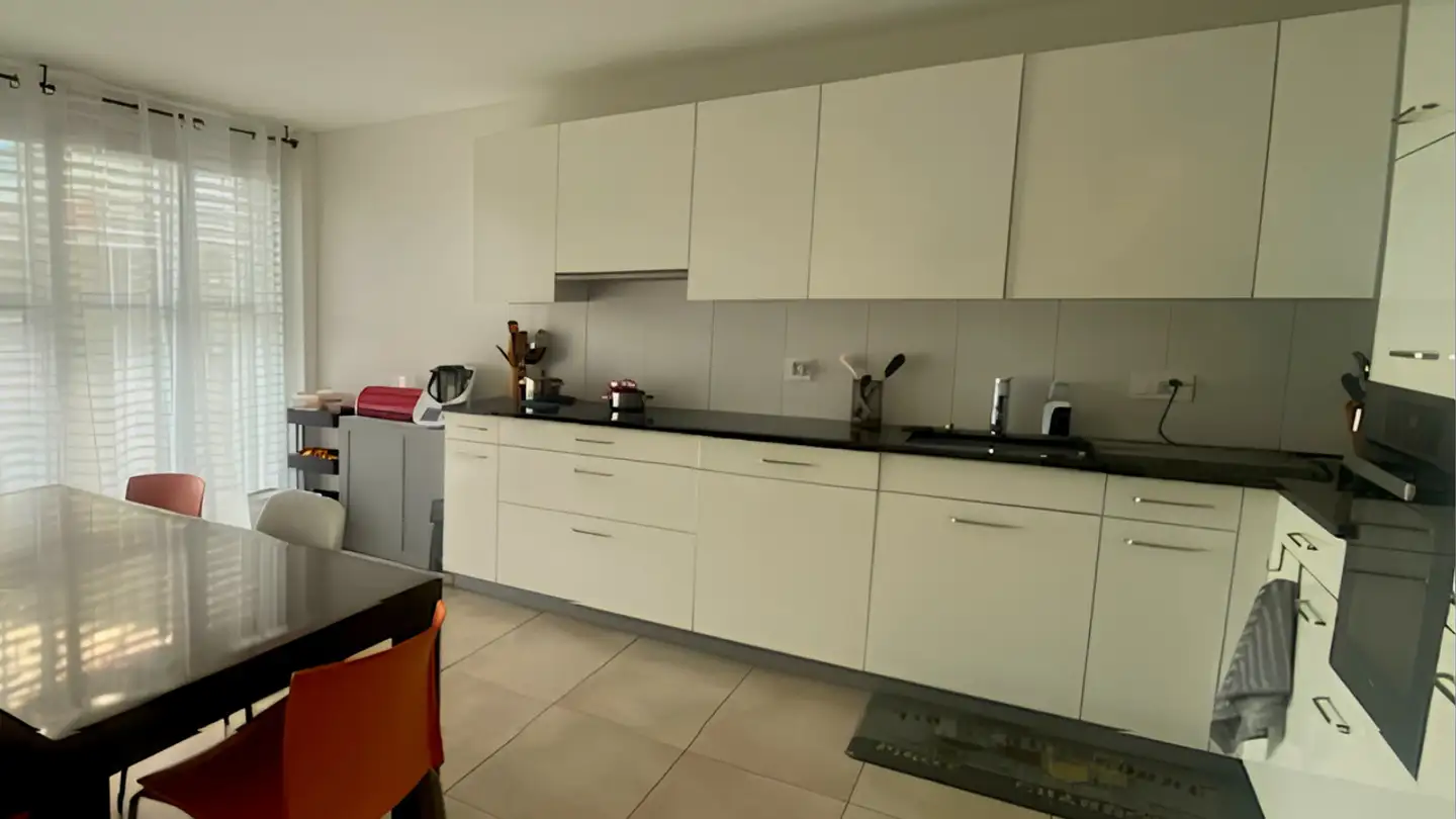 Apartment for rent - Rue De L'ancien-Comté, 1635 La Tour-de-Trême - Photo 3