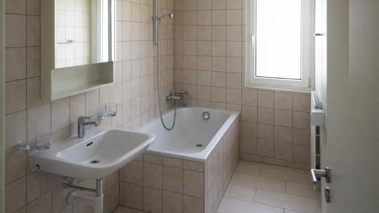 Wohnung mieten - Tiefenackerstrasse 1, 9450 Altstätten SG - Foto 3