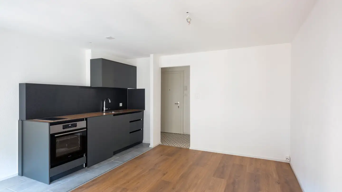 Studio for rent - Rue de l'Ecluse, 2000 Neuchâtel - Photo 4