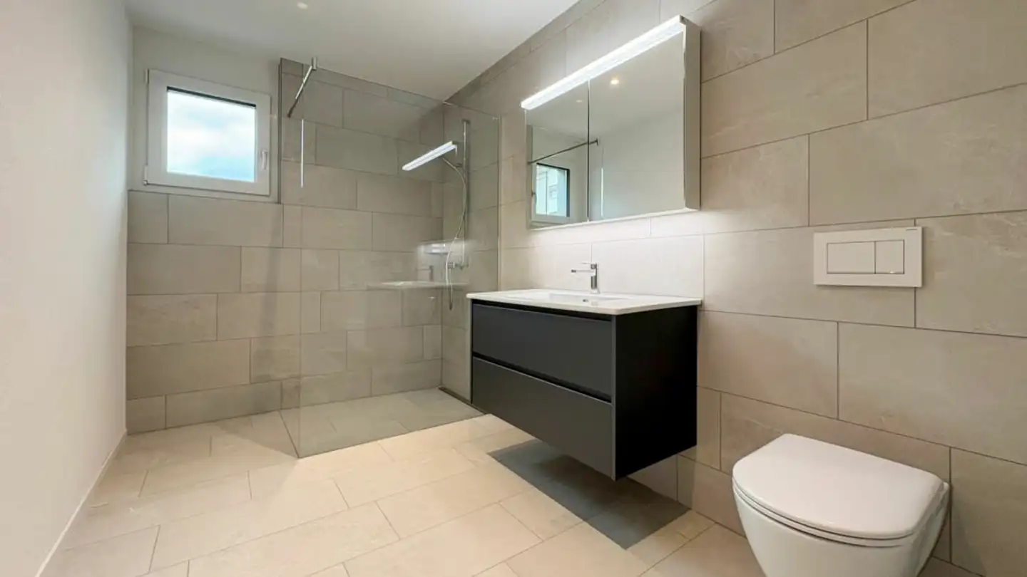 Appartamento in affitto - Adlerstrasse 15, 8854 Siebnen
