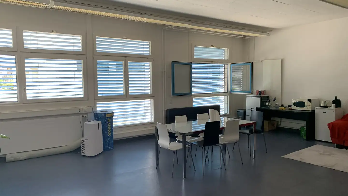 Spazio ufficio in affitto - Avenue De La Gare 3, 1814 La Tour-de-Peilz - Foto 3