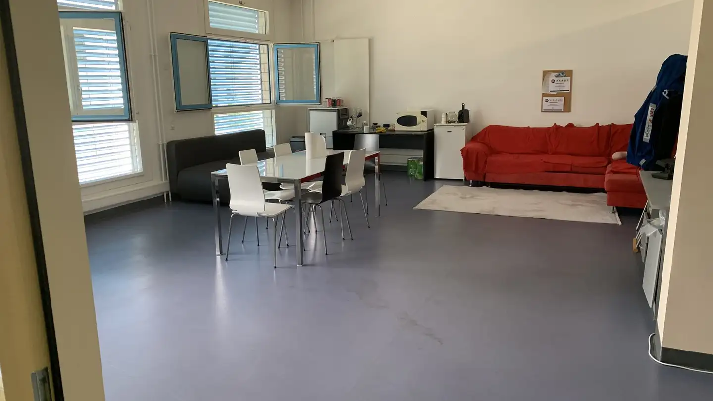 Spazio ufficio in affitto - Avenue De La Gare 3, 1814 La Tour-de-Peilz - Foto 4