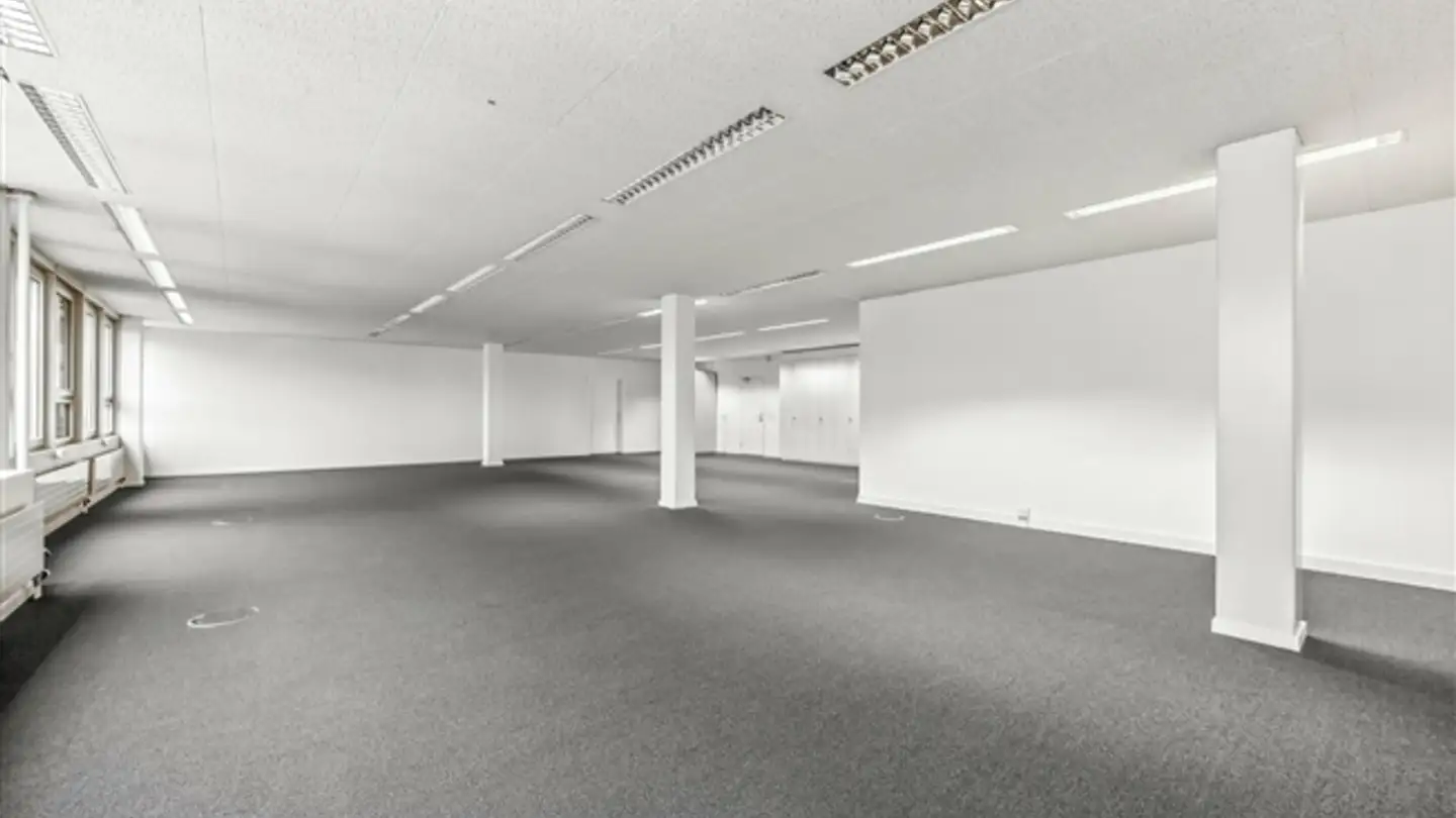 Bürofläche mieten - Bahnstrasse 58, 8105 Regensdorf