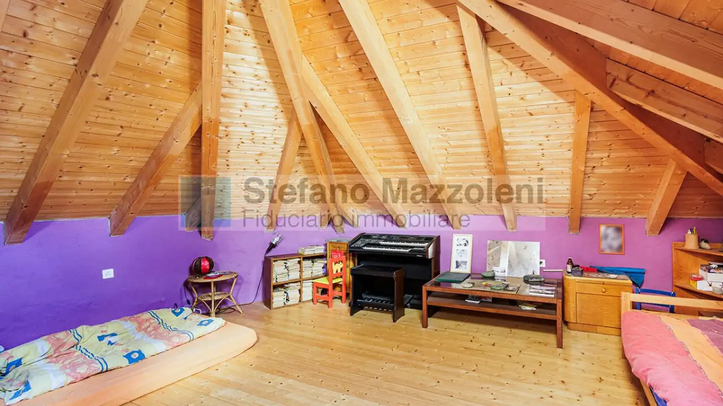 Einfamilienhaus kaufen - Via Cantone 1, 6518 Gorduno