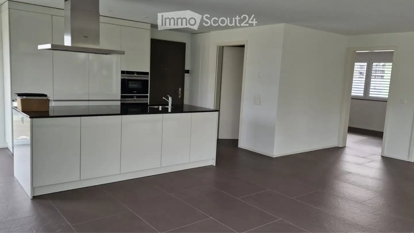 Apartment for rent - Furttalstrasse 56, 8046 Zürich - Photo 2