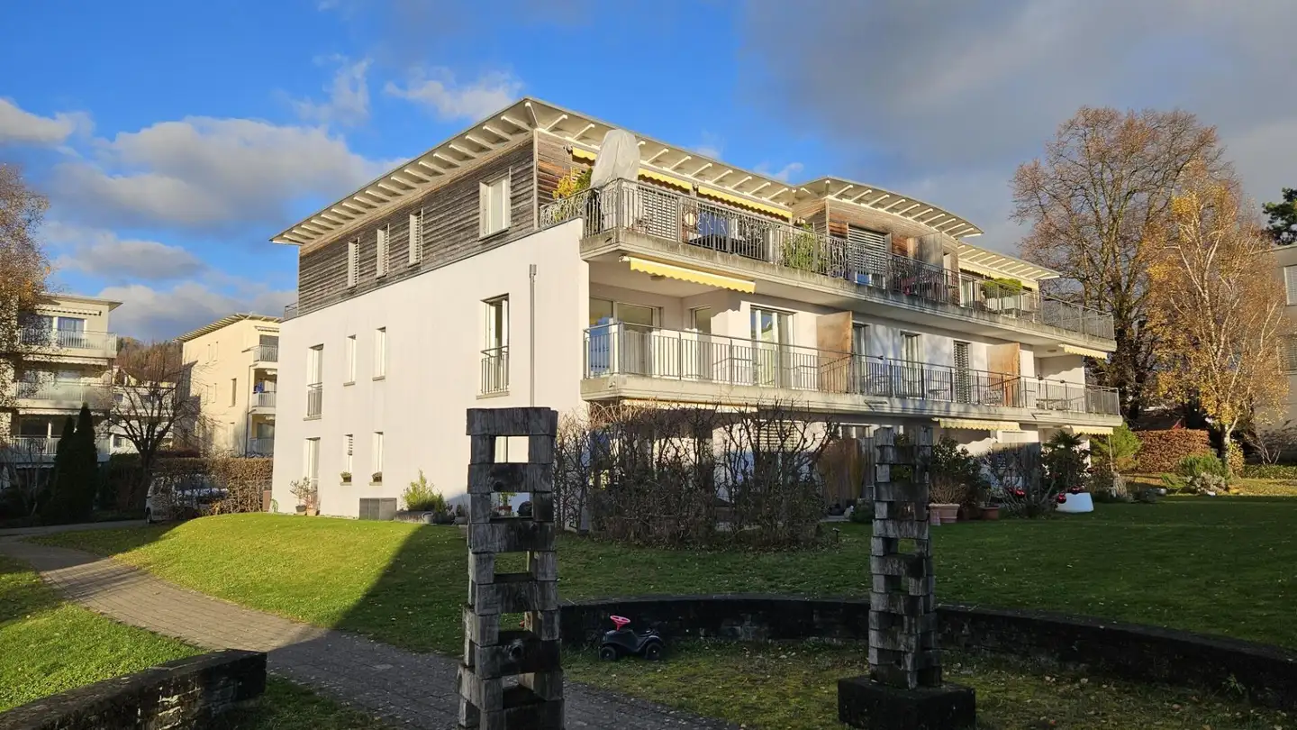 Apartment for rent - Untere Bühlenstrasse 38, 8708 Männedorf - Photo 2