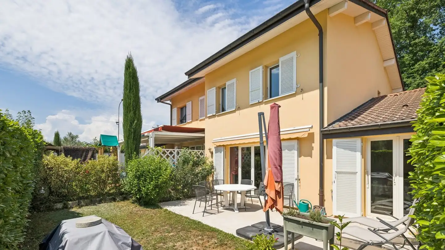 Maison jumelle à vendre - 1223 Cologny