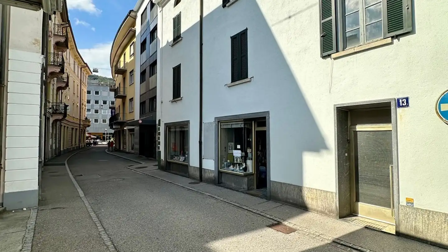 Edificio ad uso misto in vendita - Via E. Bossi, 6830 Chiasso - Photo 4