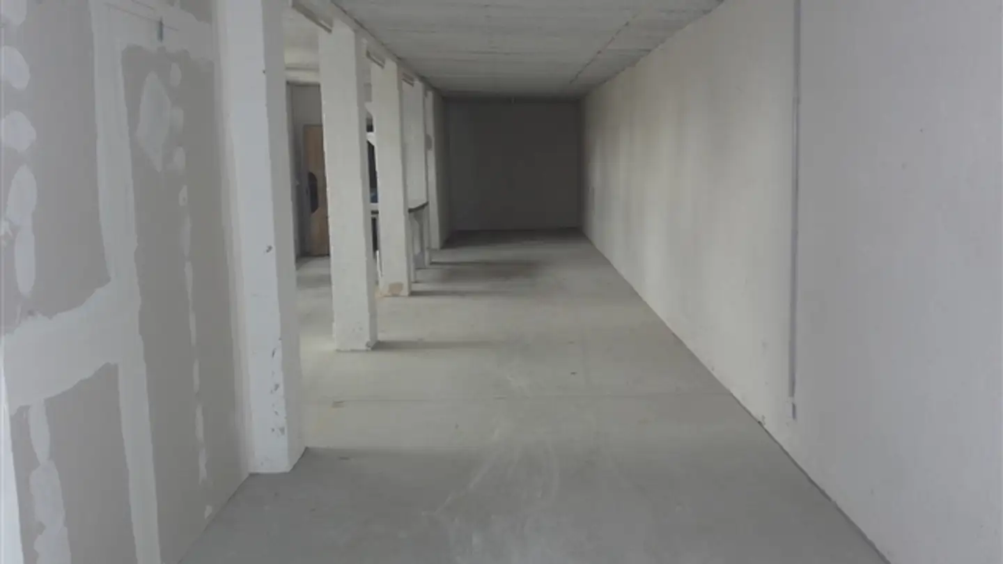 Commerciale in affitto - Rue De Boujean / Bözingenstrasse 146, 2504 Biel/Bienne - Foto 2