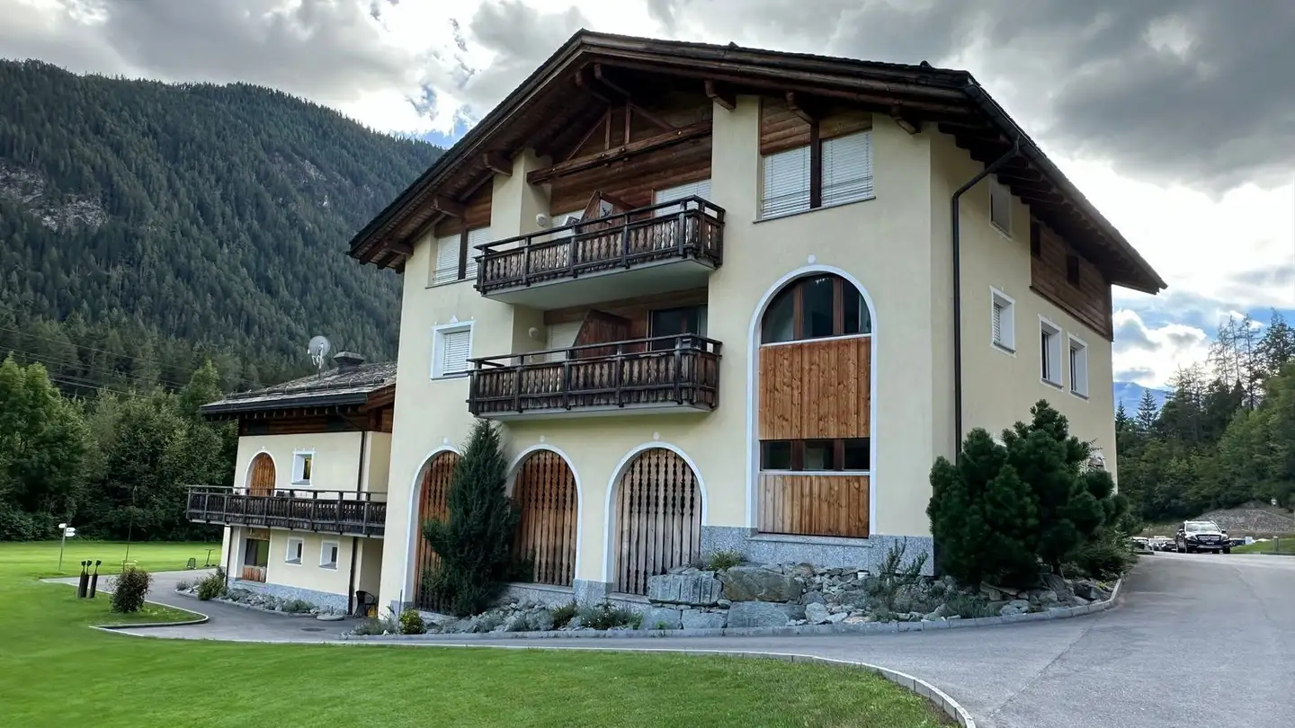 Appartement à vendre - Albulastrasse, 7473 Alvaneu Bad
