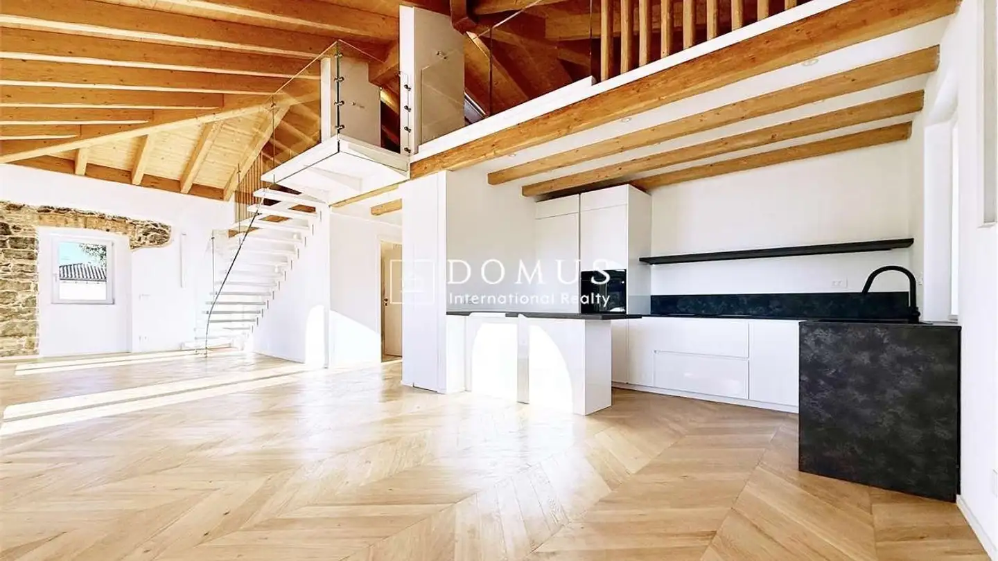 Appartement à louer - Via Campagna Adorna 16, 6852 Genestrerio