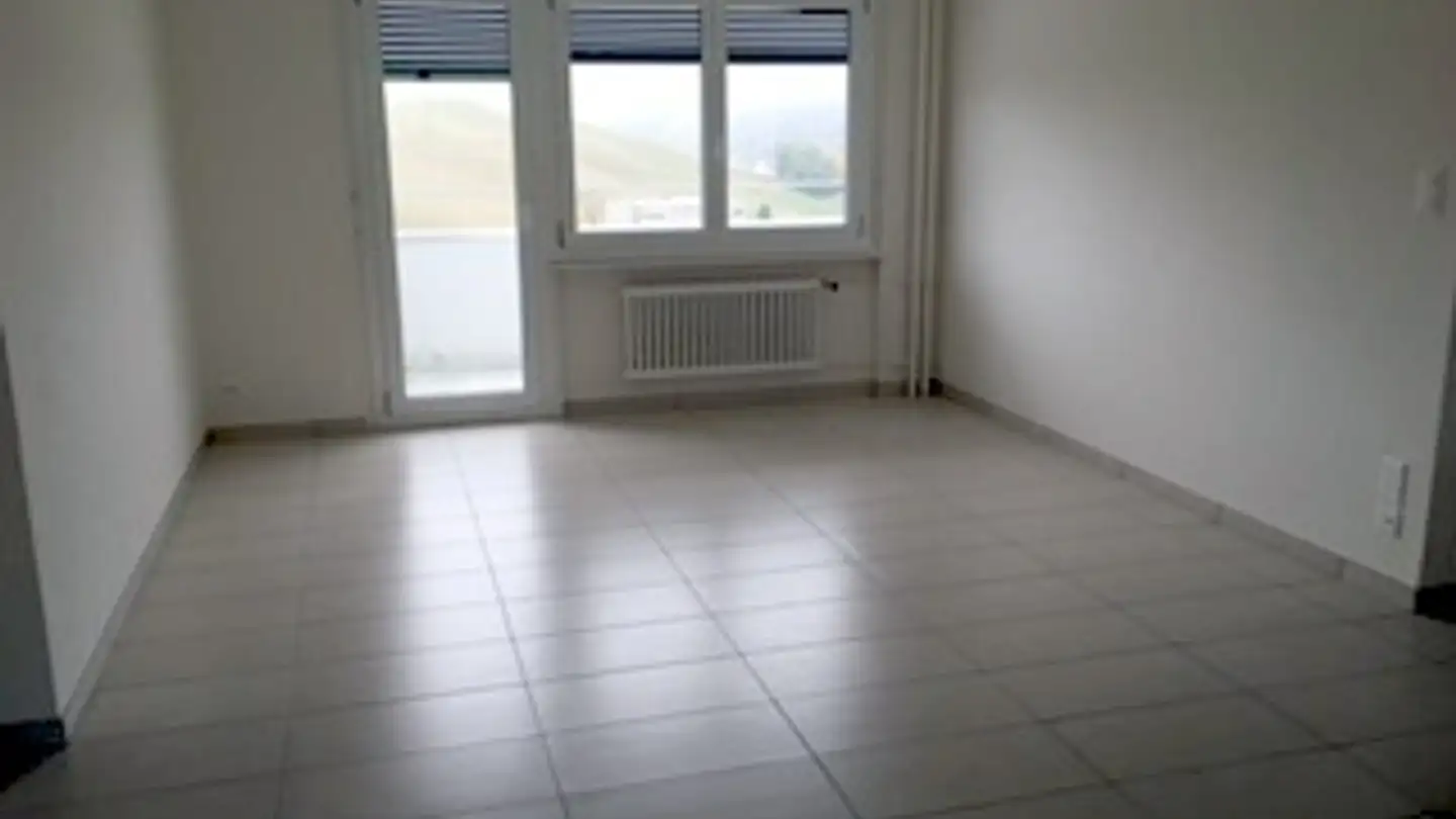 Wohnung mieten - Rue Des Cardamines, 2400 Le Locle - Foto 2
