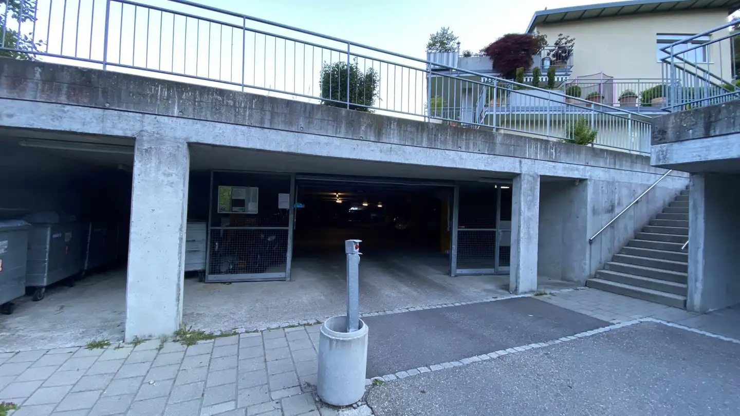 Parcheggio esterno in affitto - Langfurenstrasse, 8143 Stallikon - Foto 2