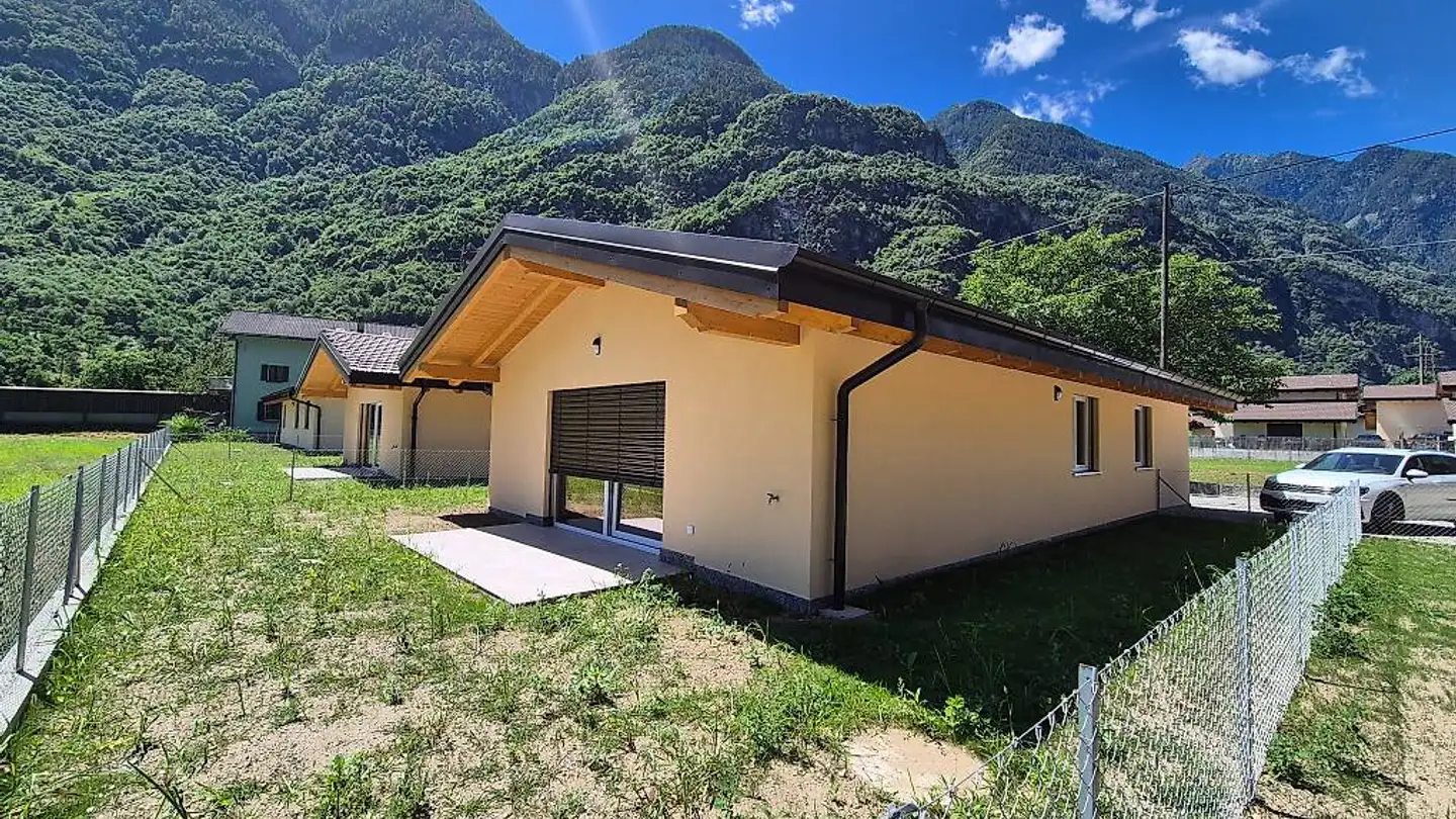Maison individuelle à louer - Via Bellinzona, 6743 Bodio TI