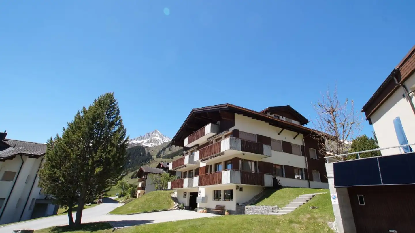 Apartment for sale - Via Valtgeva 1, 7188 Sedrun