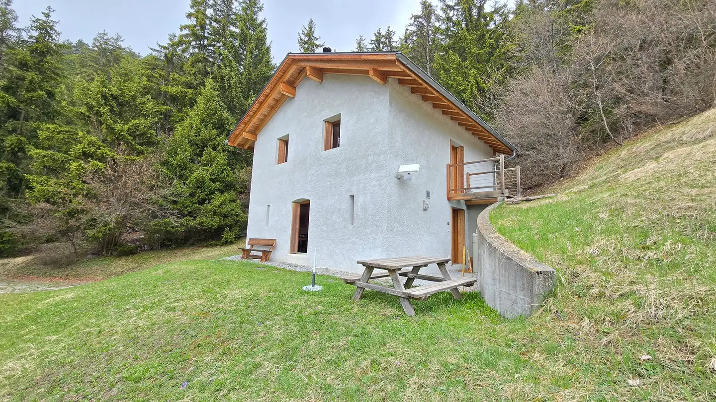 Chalet for sale - 1976 Erde