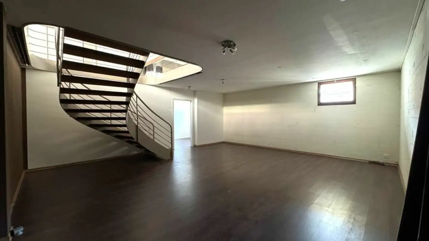 Commerciale in affitto - Rue Francillon 22, 2610 St-Imier - Foto 4