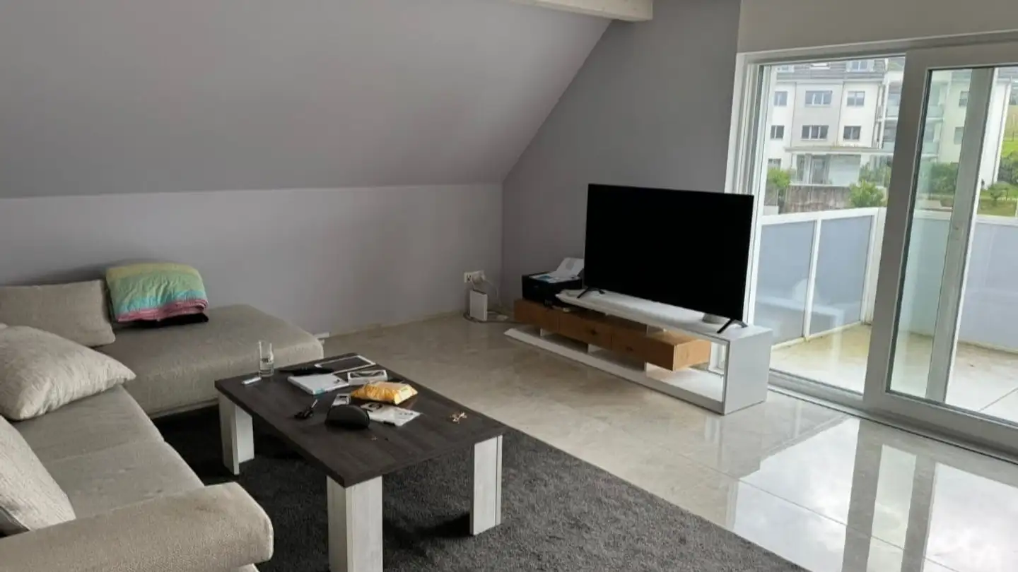 Wohnung mieten - 8162 Steinmaur