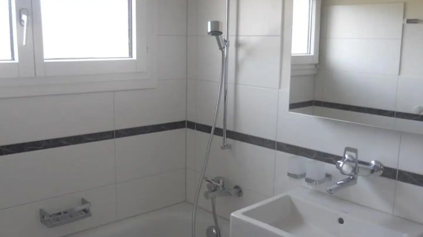 Reihenhaus mieten - Im Grünen Hof 66, 8133 Esslingen - Foto 4