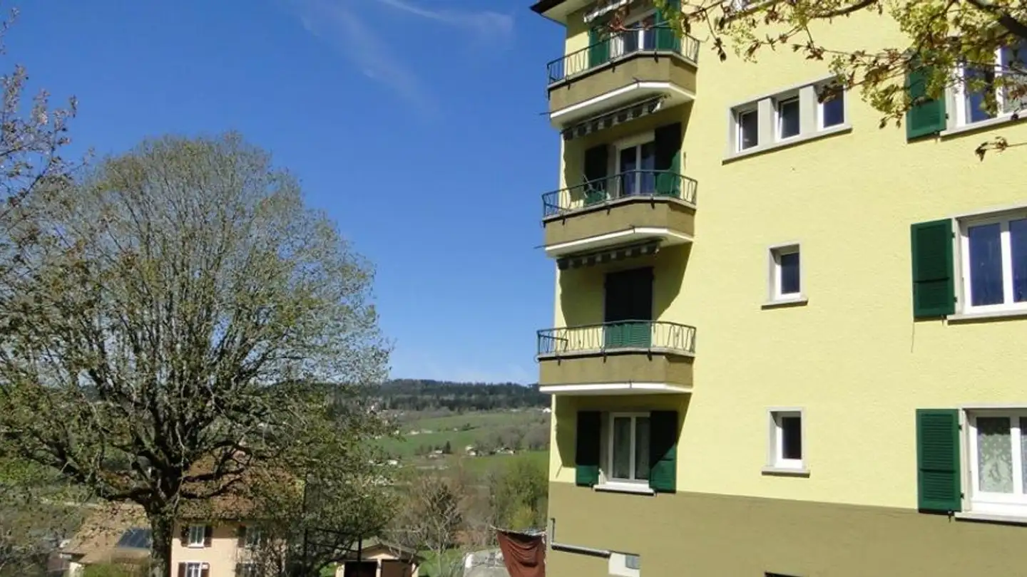 Appartement à louer - Grand-Rue 28, 2416 Les Brenets - Photo 2