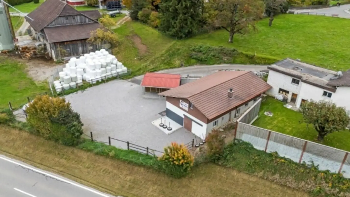 Geschäft mieten - Unterdorfstrasse 29a, 3752 Wimmis - Foto 2