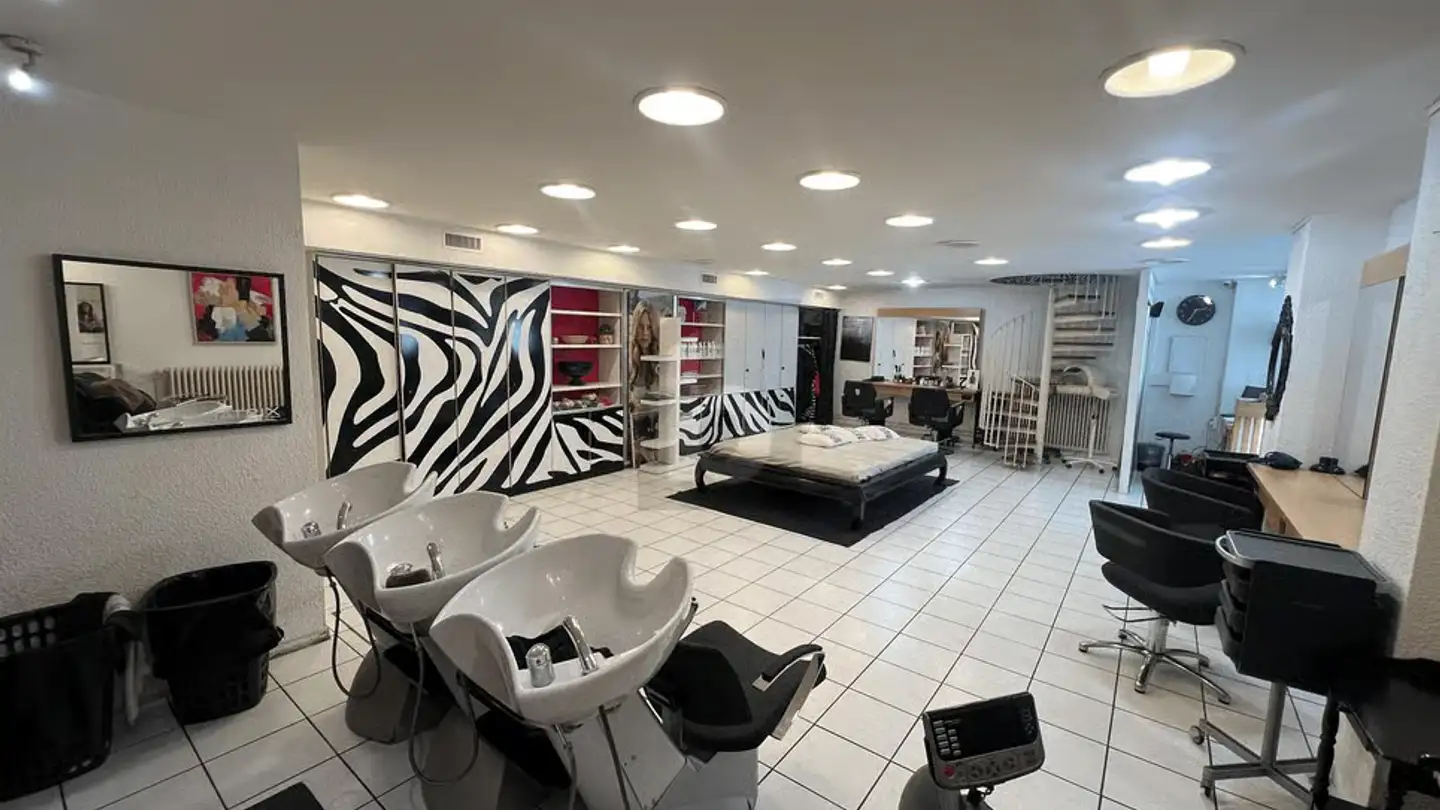 Commercial for sale - 1204 Genève - Photo 2