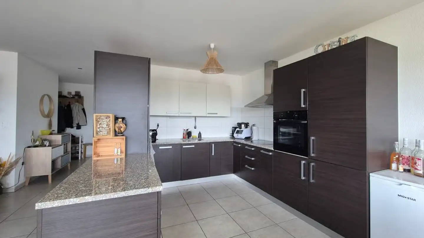 Appartement à louer - Route En Champ Didon 122, 1740 Neyruz FR
