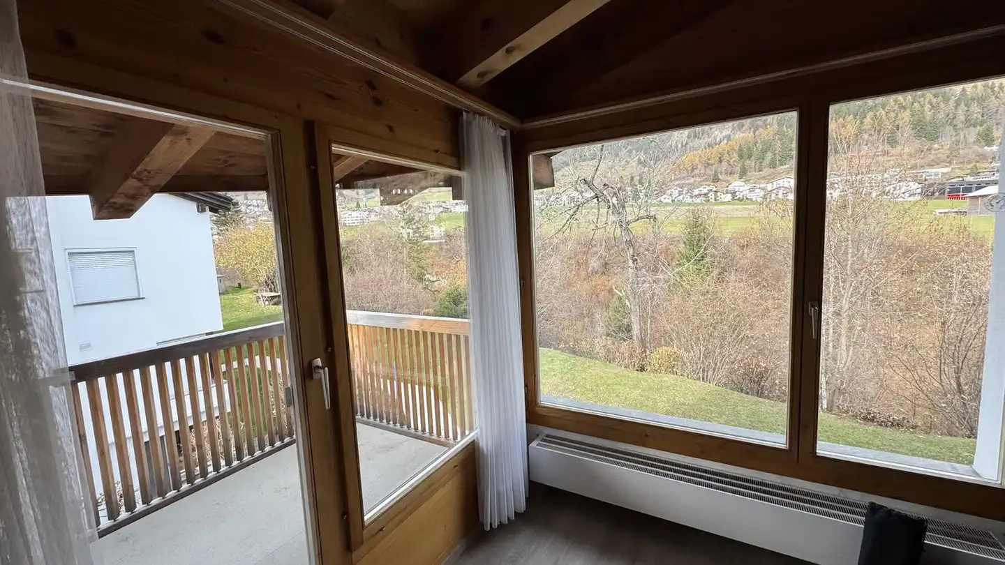 Attique à louer - Via Sur Rieven 5b, 7018 Flims Waldhaus - Photo 2