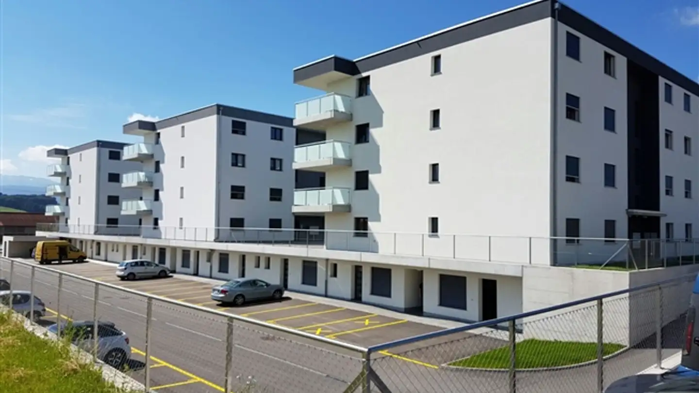 Parcheggio esterno in affitto - Route de Lausanne 23, 1680 Romont FR