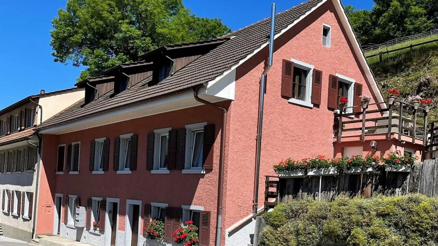 Single house for sale - Hauptstrasse 15, 4234 Zullwil