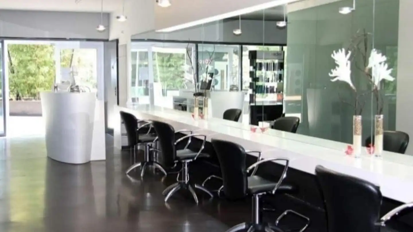 Gewerbe mieten - Flüelastrasse 31B, 8047 Zürich - Foto 3