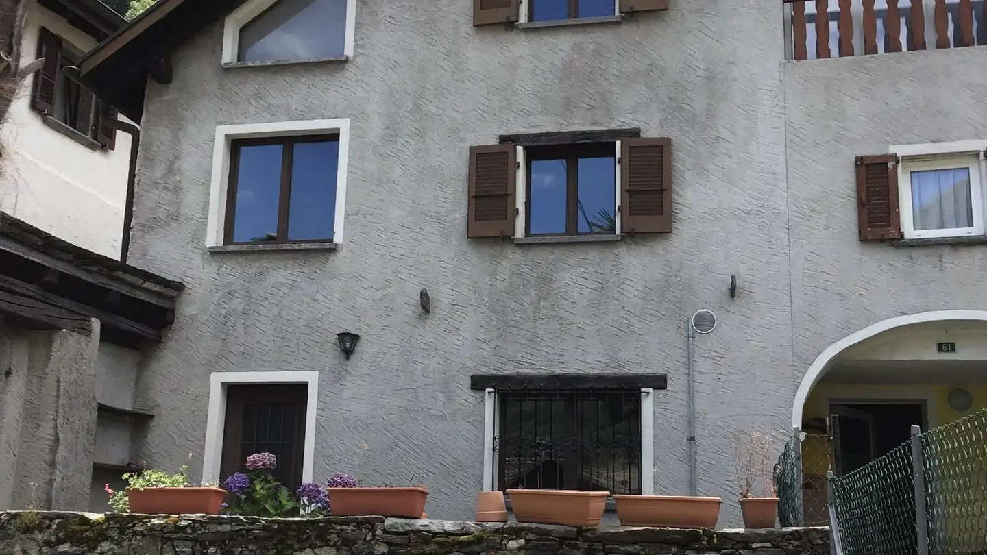 Casa singola in affitto - 6656 Golino