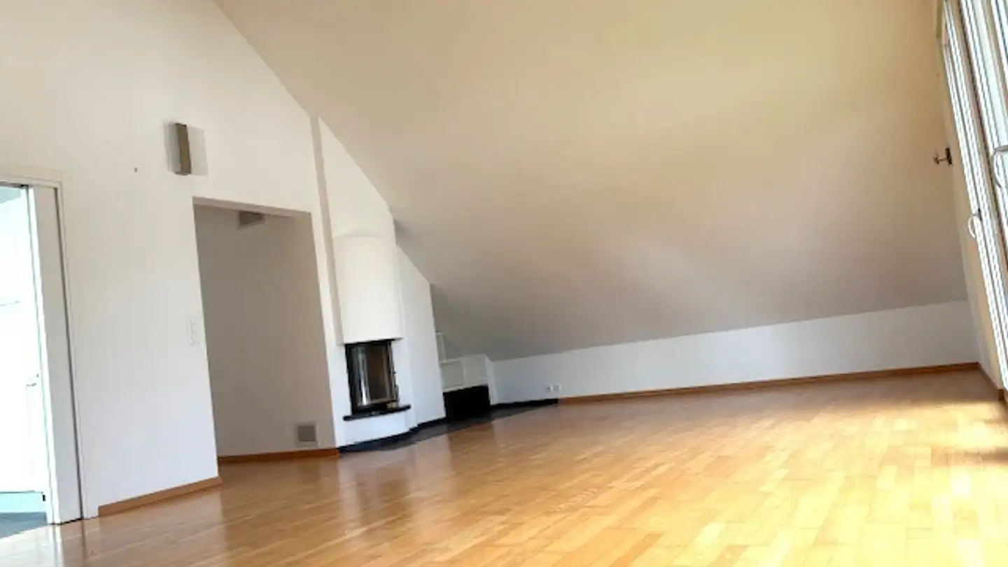 Penthouse for rent - Chemin De Champvent 10, 1008 Jouxtens-Mézery