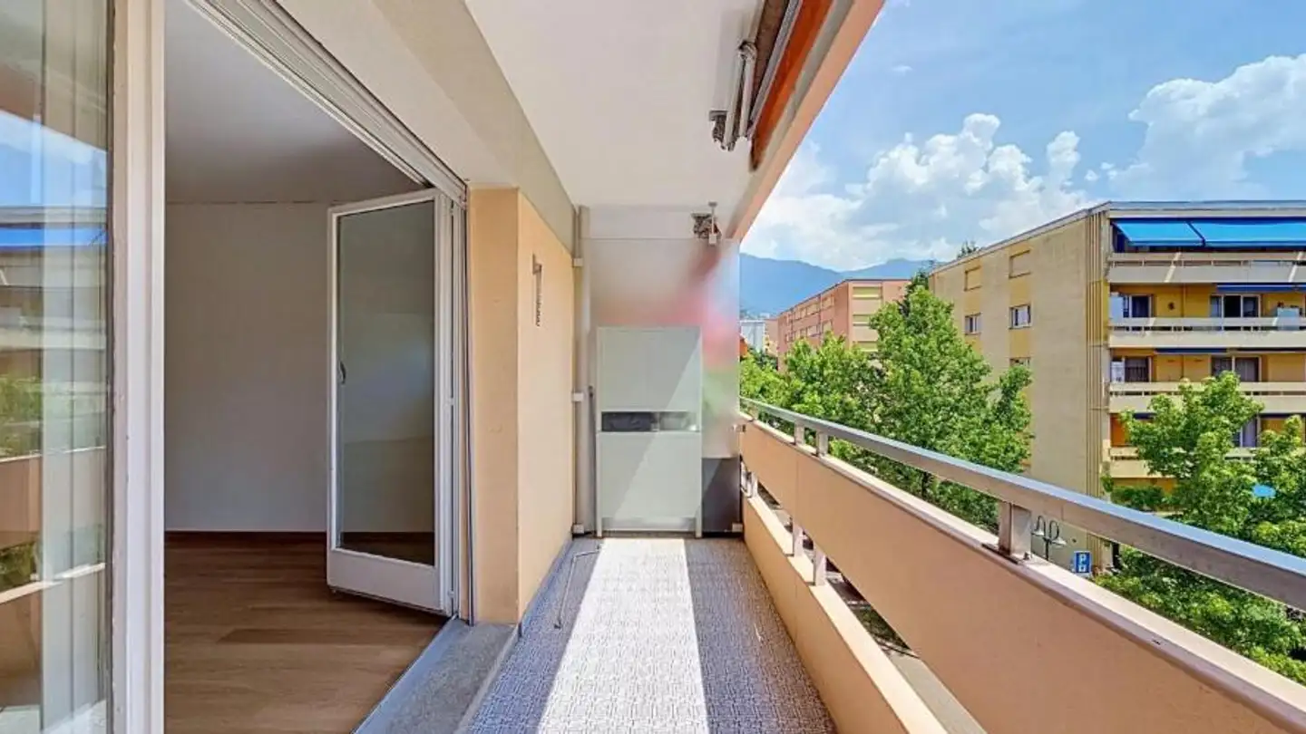 Apartment for sale - 1815 Clarens