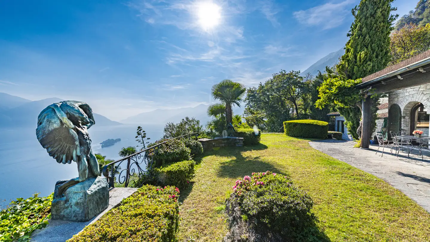 Villa for sale - 6622 Ronco sopra Ascona