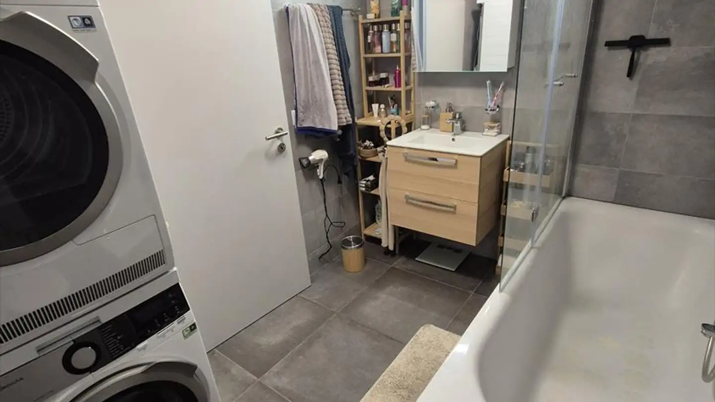 Apartment for rent - Rue De La Vouette 8, 1955 St-Pierre-de-Clages - Photo 3